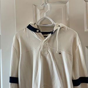 Tommy Hilfiger Sweatshirt. In fantastic condition.